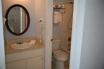 Traders Inn Beach Club Ormond Beach Extérieur photo